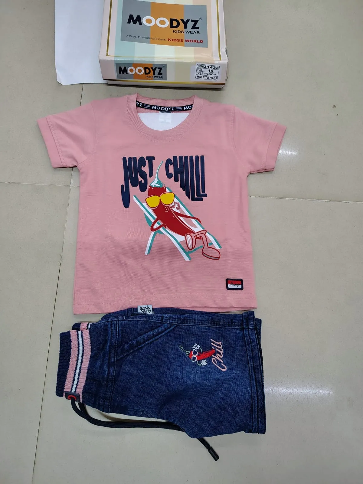 Moodyz Kids Casual Set view 3