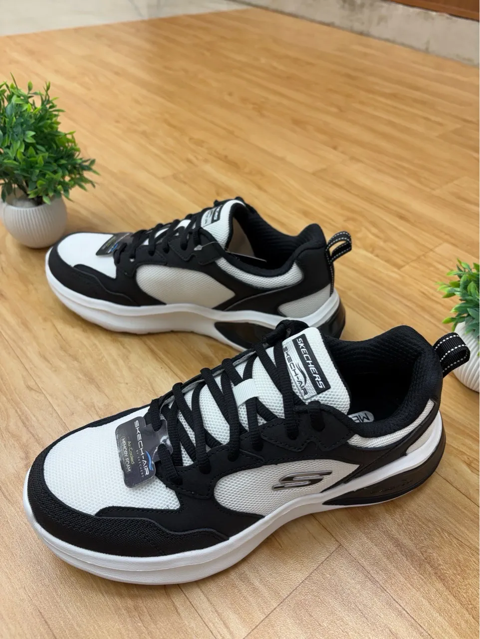Skechers Sports Shoes view 5