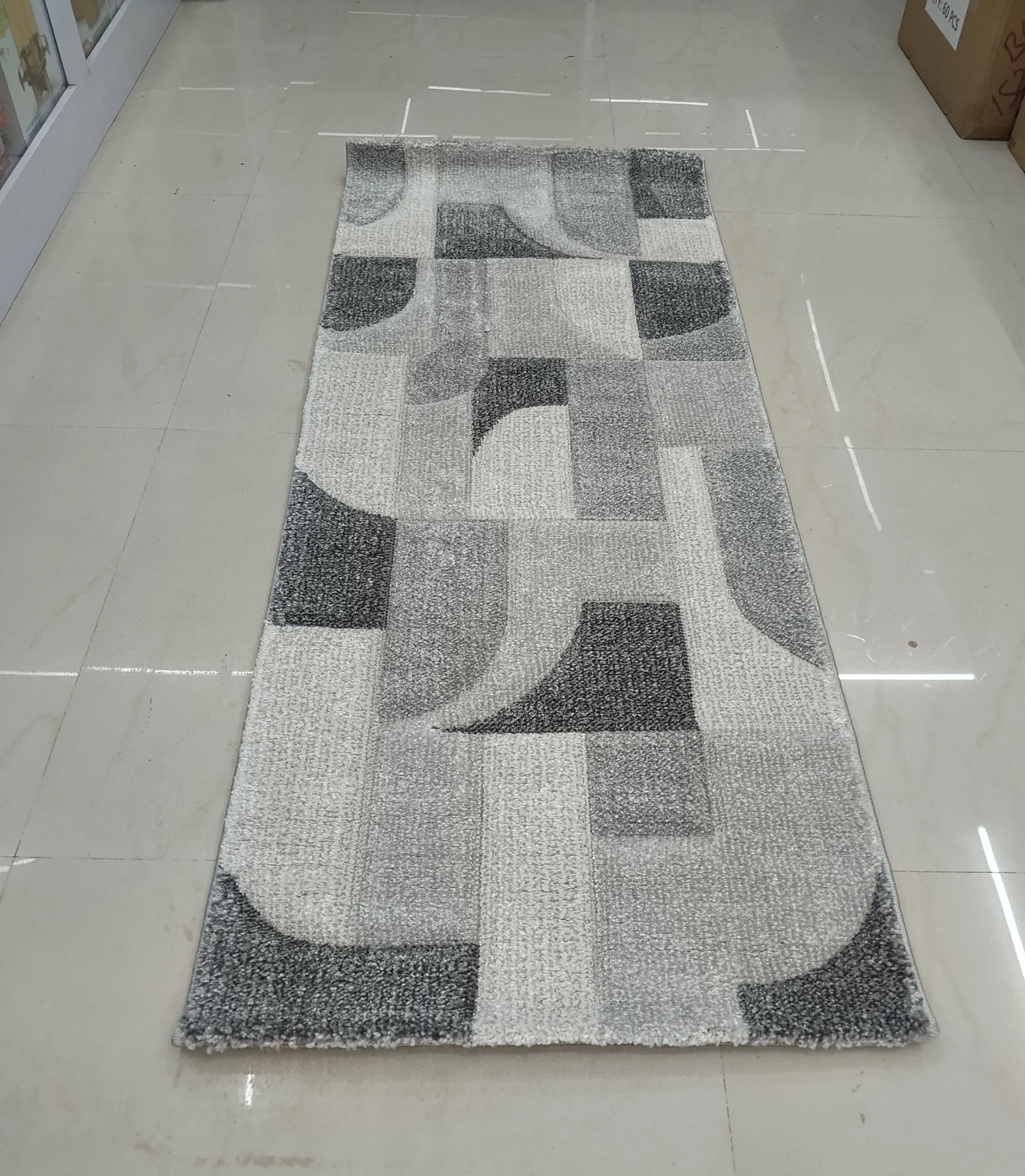 Geometric Pattern Bed Runner view 2