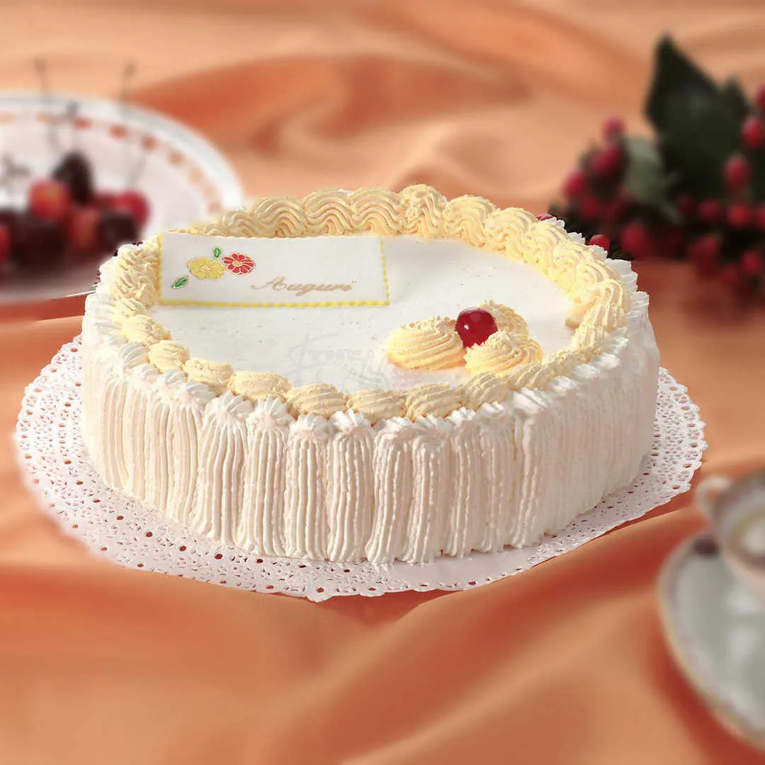 Royal Vanilla Cake 1Pound view 2