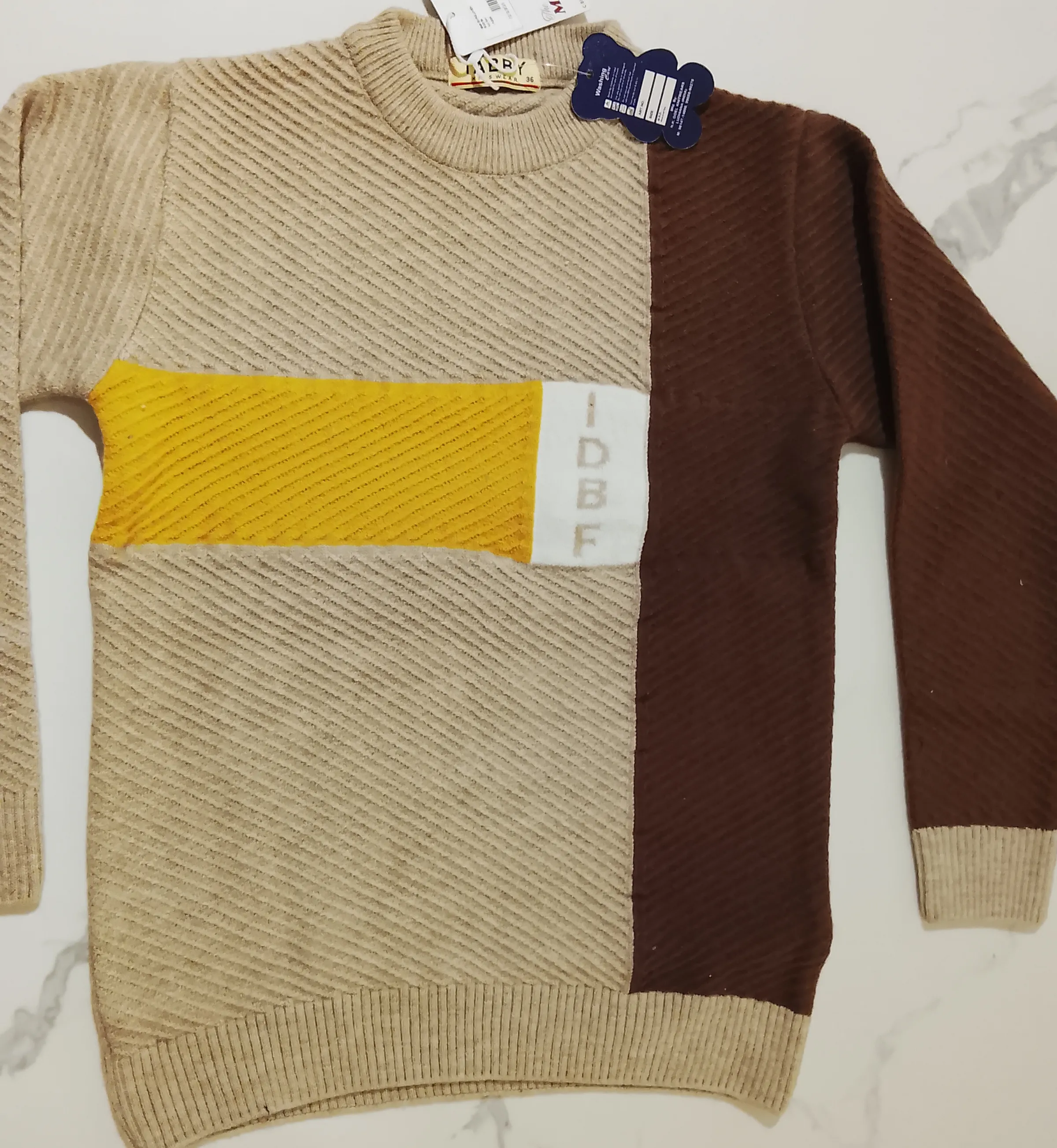The Mirror Story pullover 644 view 3