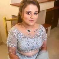 Engagement Makeup view 3