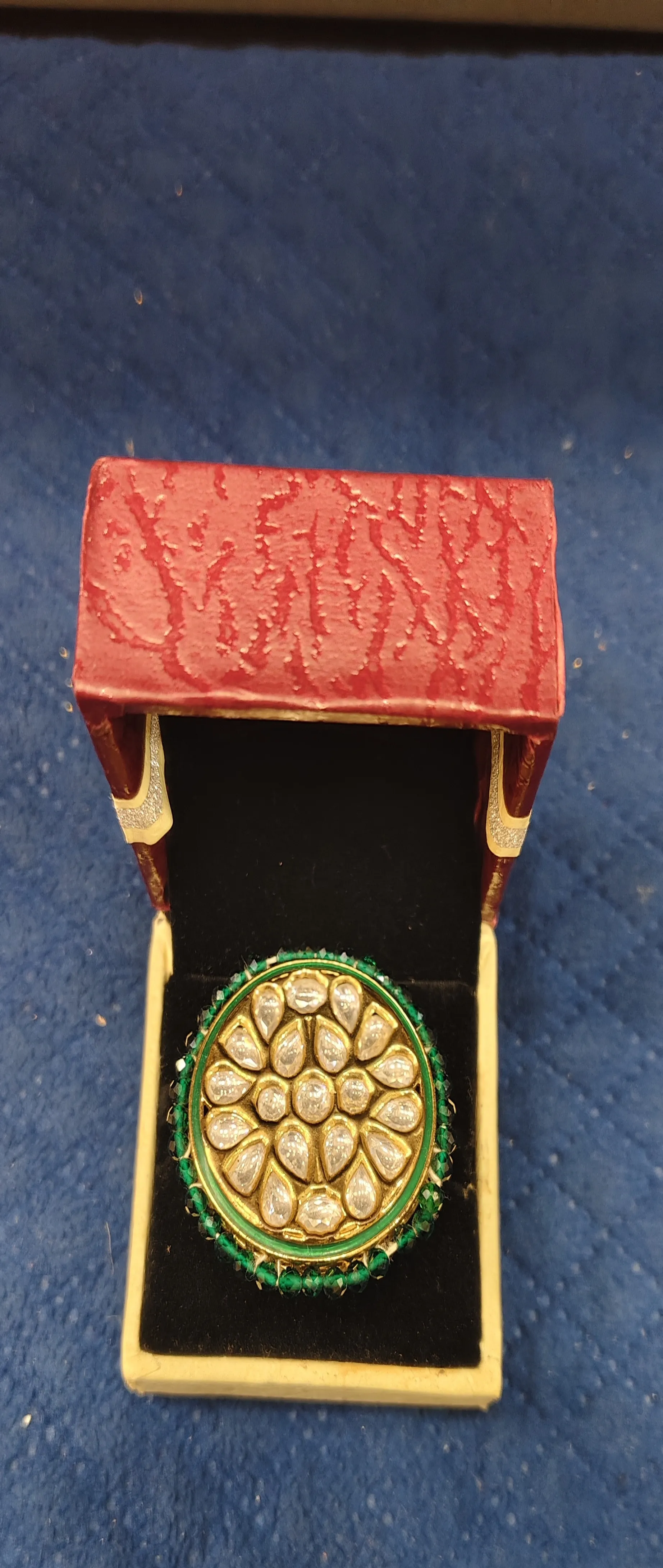 Gold Plated Green 💚 Mozo Night view 2