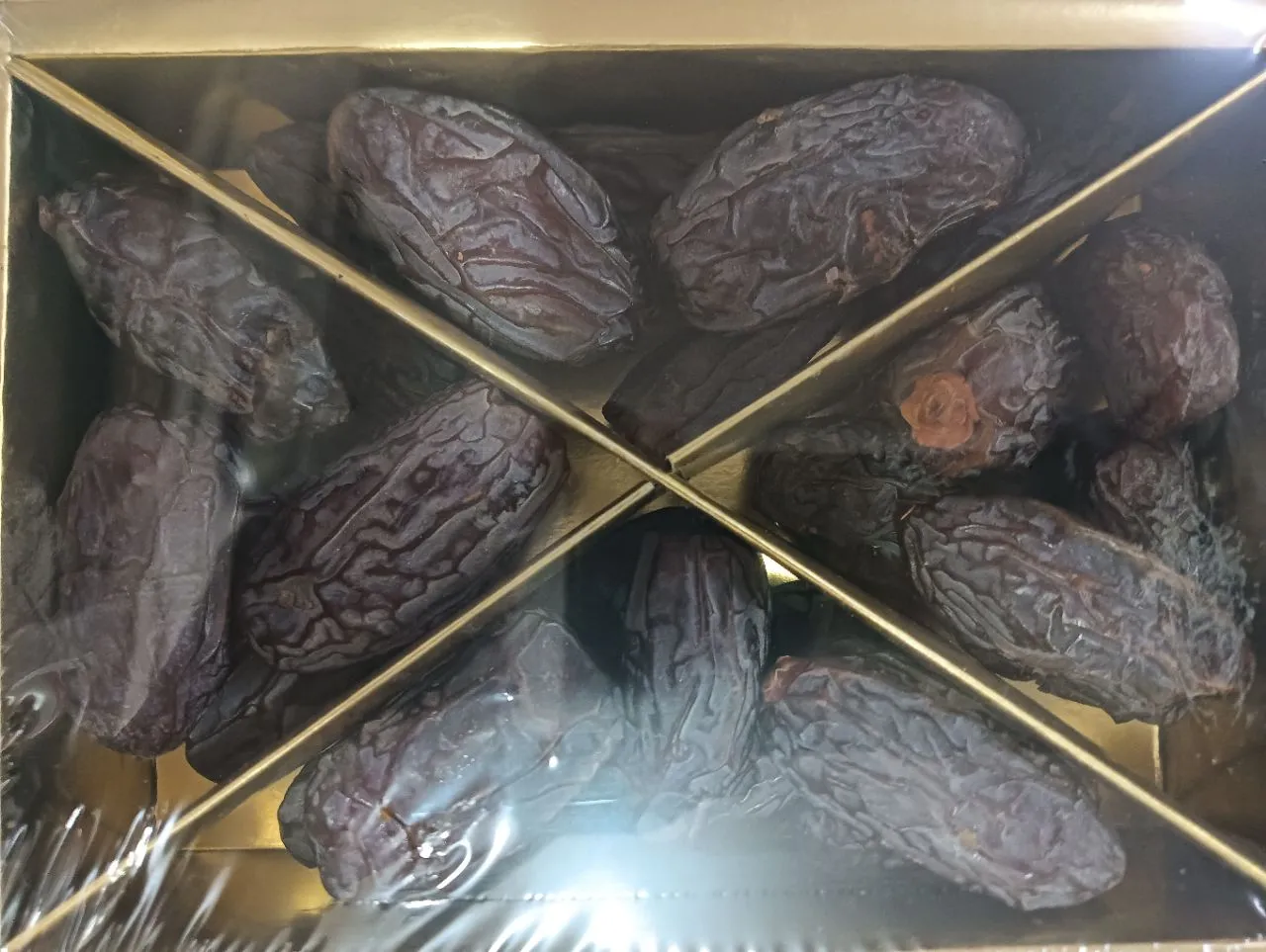 Dates Medjoul 500gm view 2