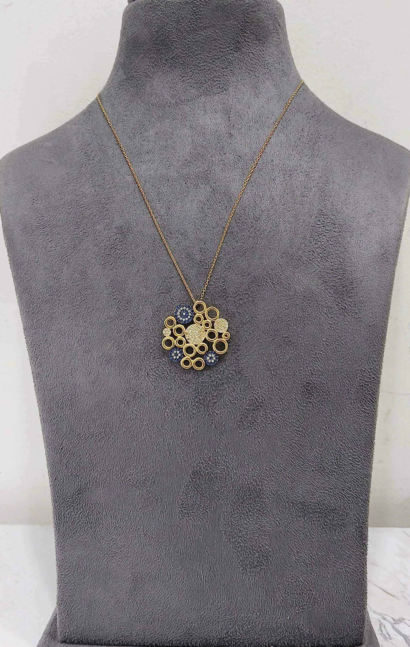Golden Geometric Pendant (AVSPD-06) view 2