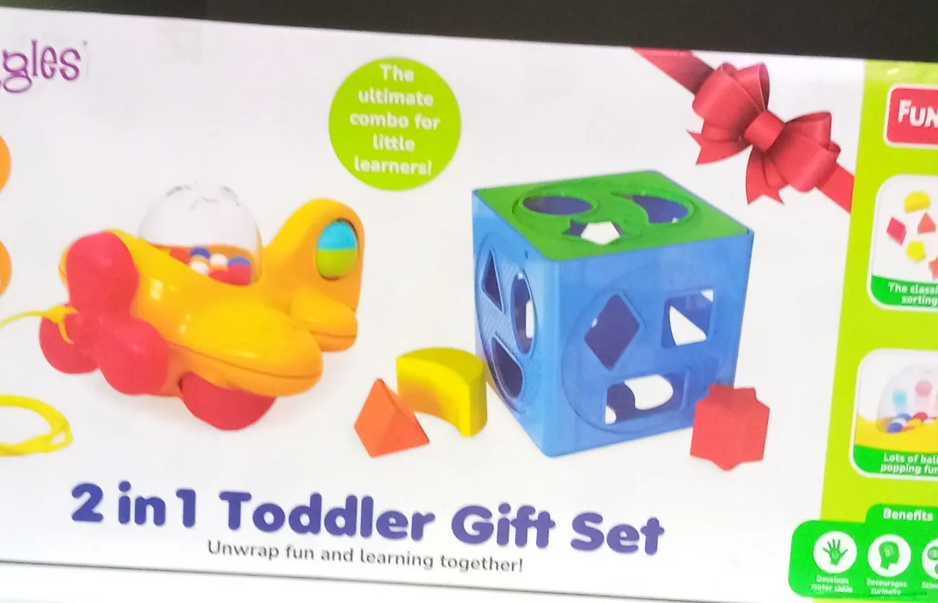 2 in 1 Toddler Gift Set view 3