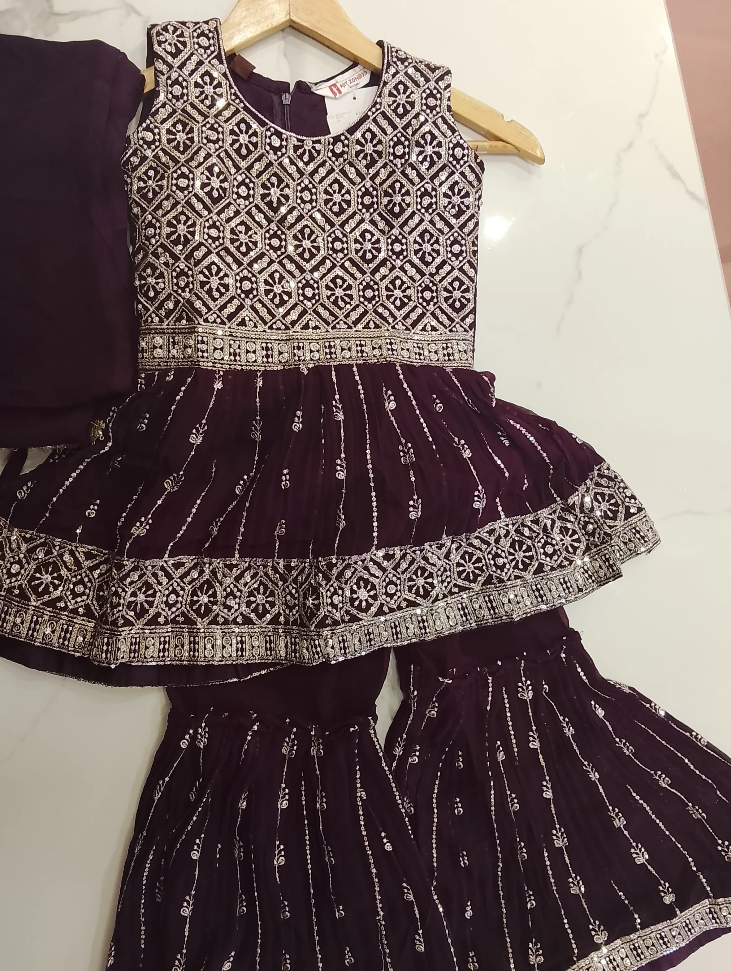 The Mirror Story Sarara Suit view 2