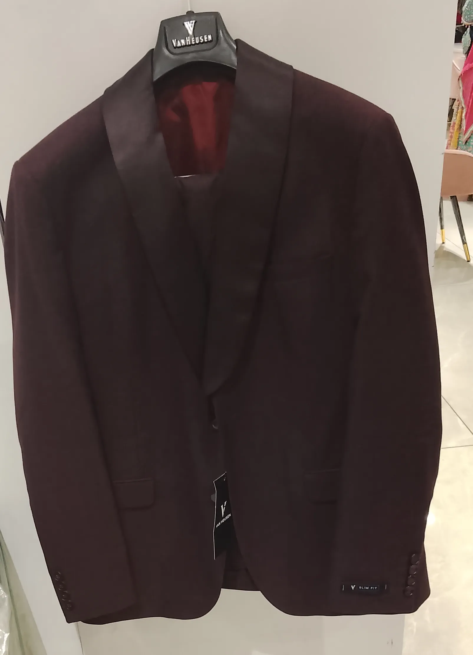 Van Heusen Mens  Three Piece Suit view 3