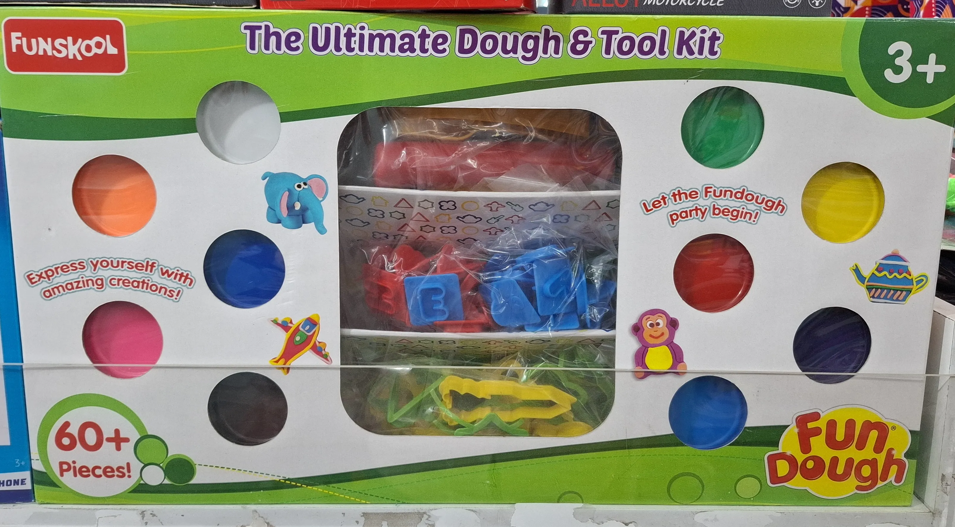 Funskool The Ultimate Dough & Tool Kit view 2