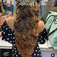 Hair Styling view 4