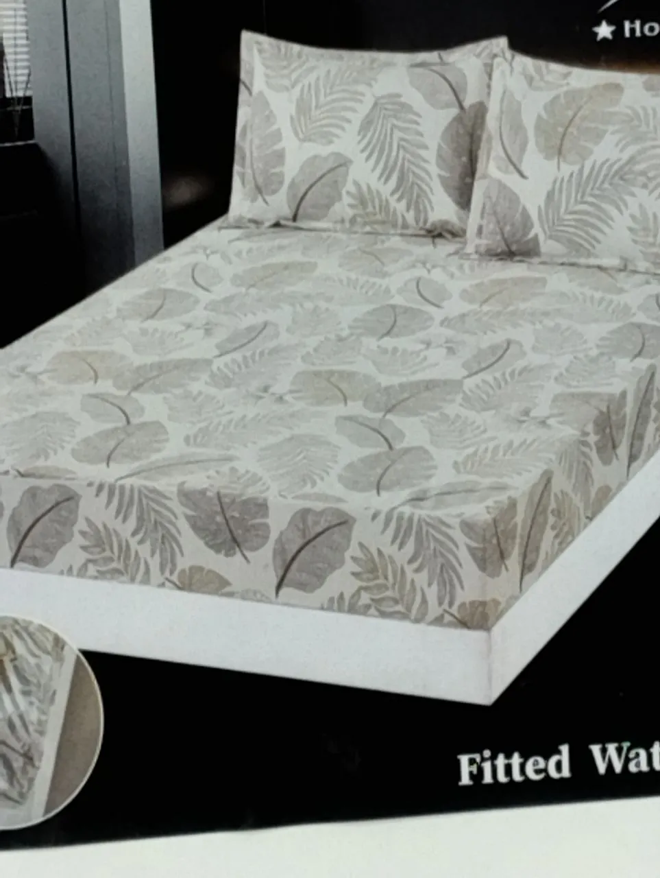 La Victoria Fitted Waterproof Set view 10