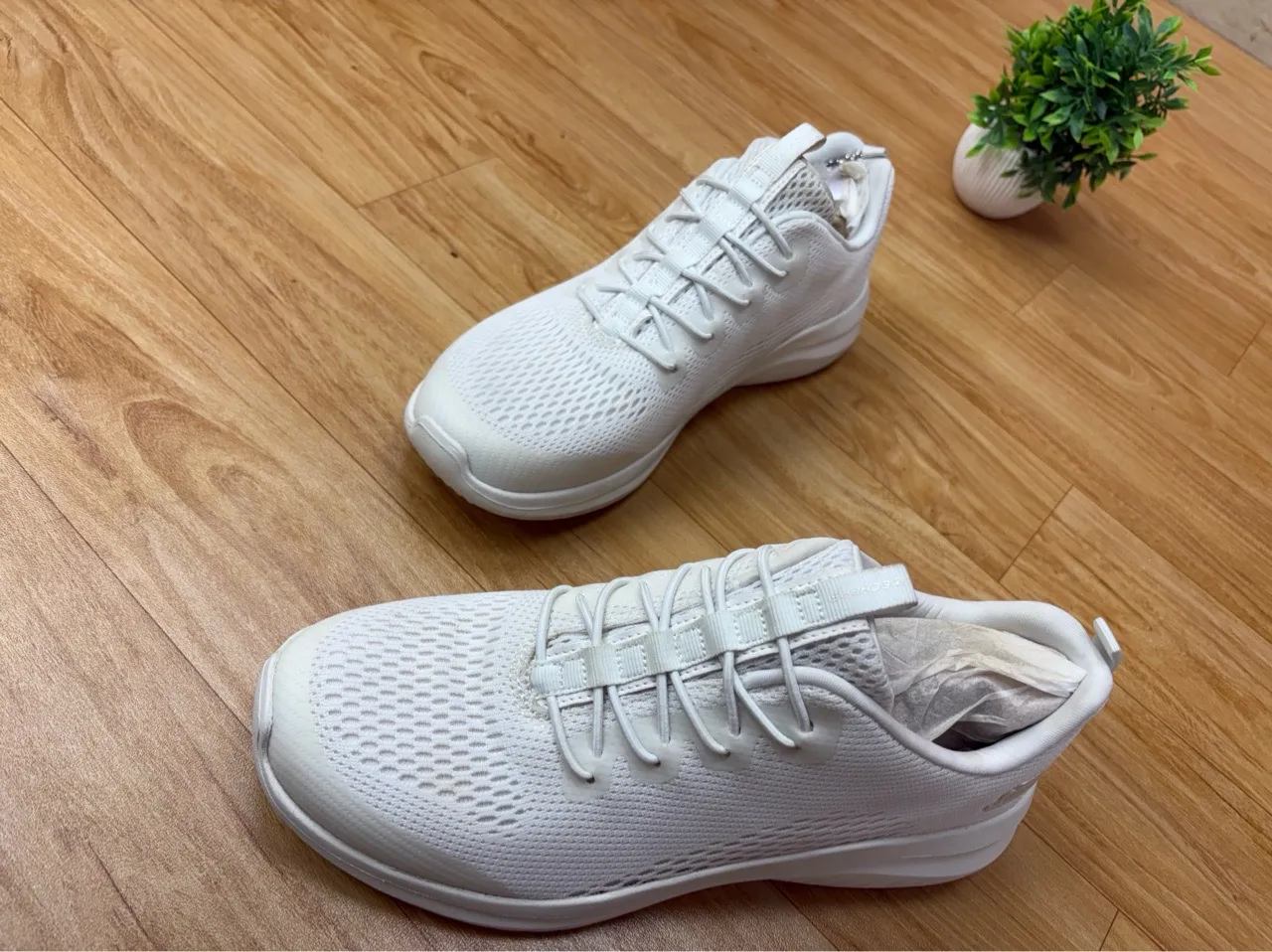 Skechers Sneakers view 4