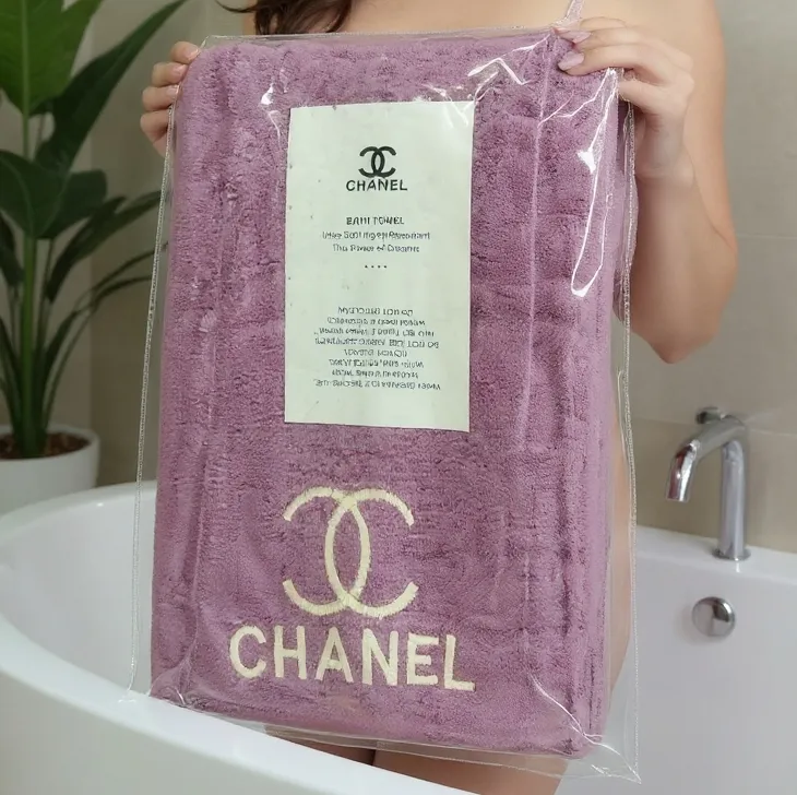 Bath Towel view 2