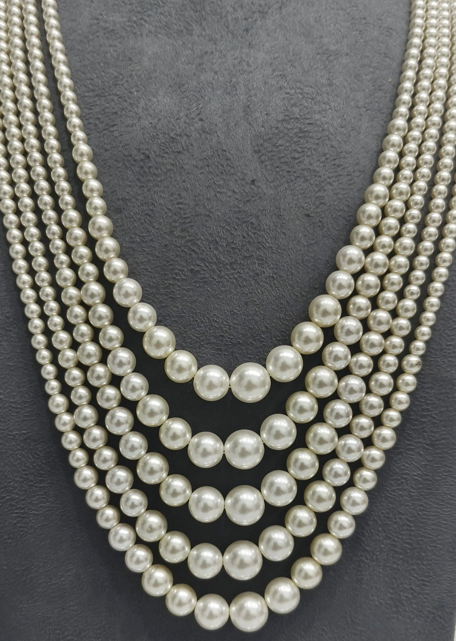 Elegant Pearl Necklace (AVMM-08/11) view 3