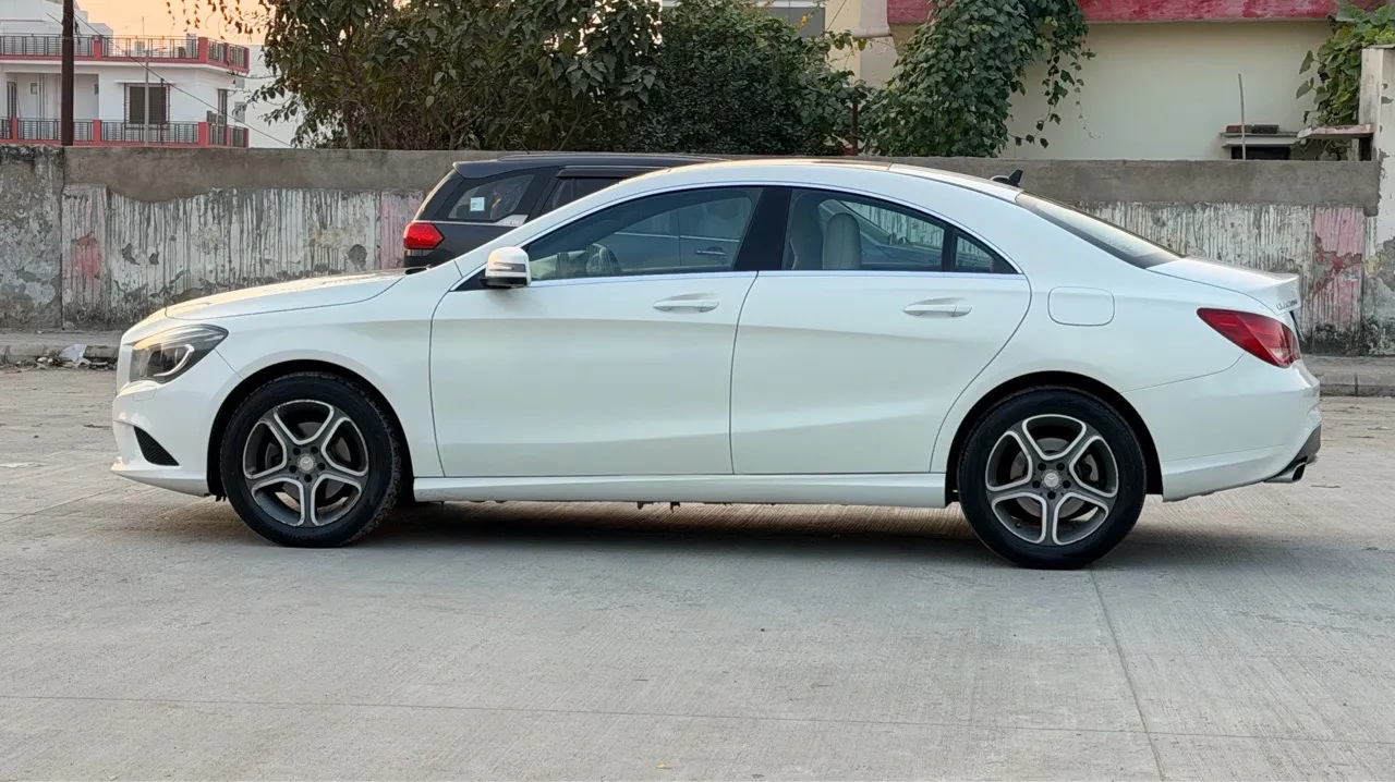 Mercedes-Benz CLA-Class view 2
