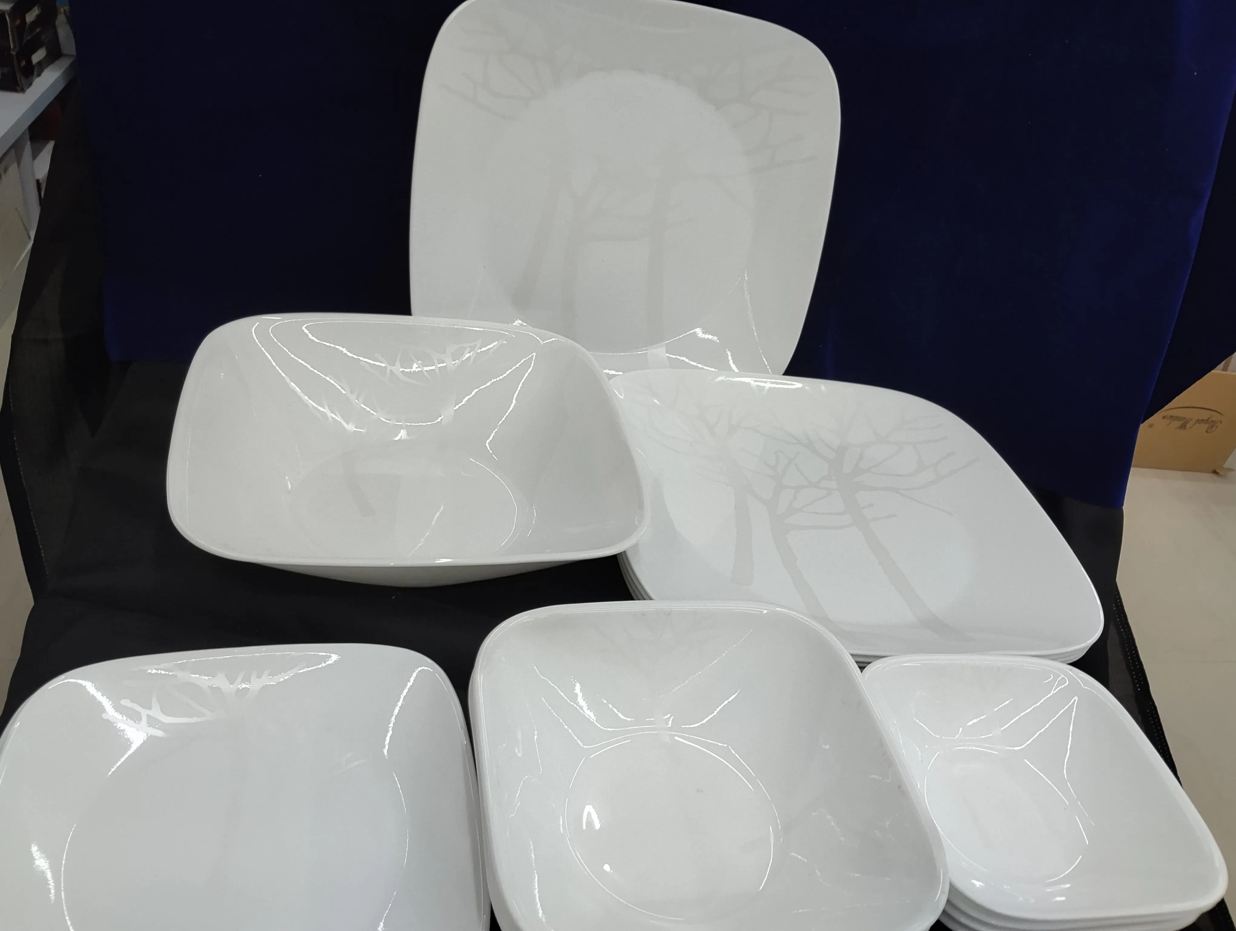 White Porcelain Dinner Set view 2