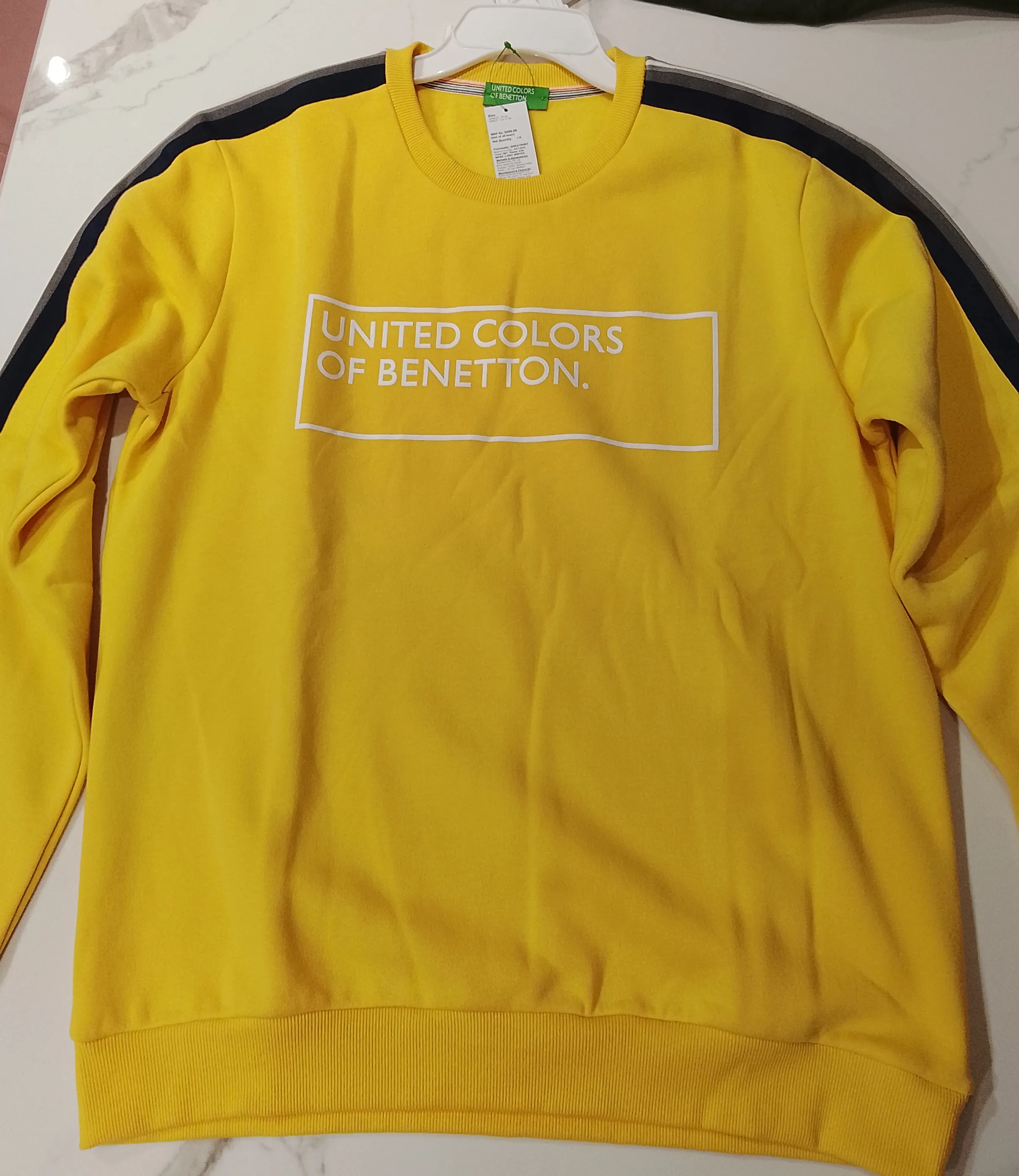 United Colors of Benetton Sweatshirt view 2