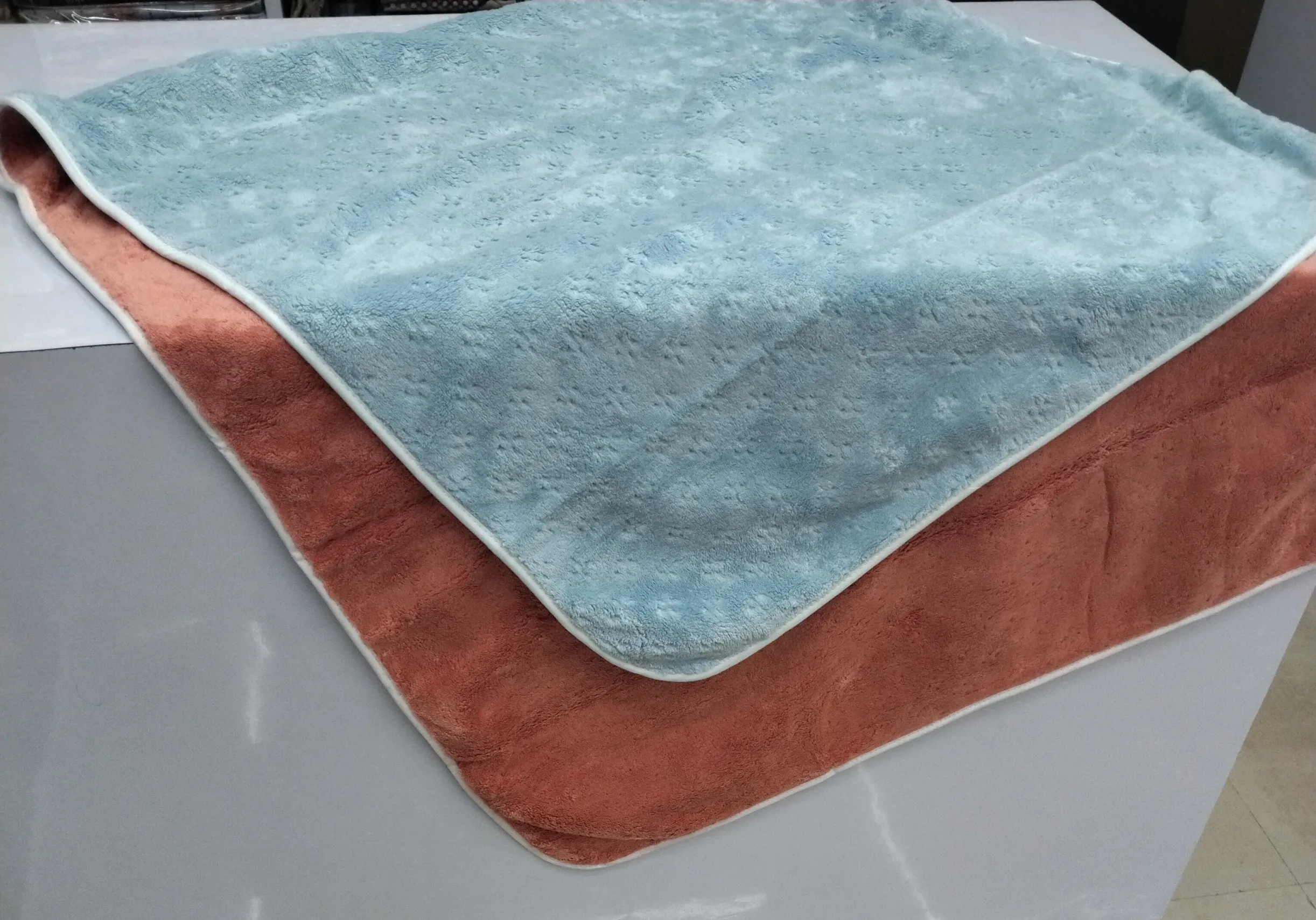 Plush Bath Towels view 2