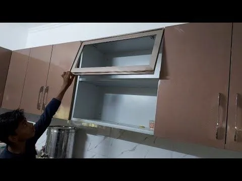 Kitchen profile door view 4