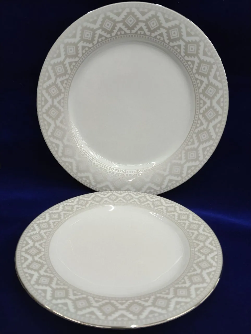 Beautiful Ceramic Dinnerset Dankotua view 2
