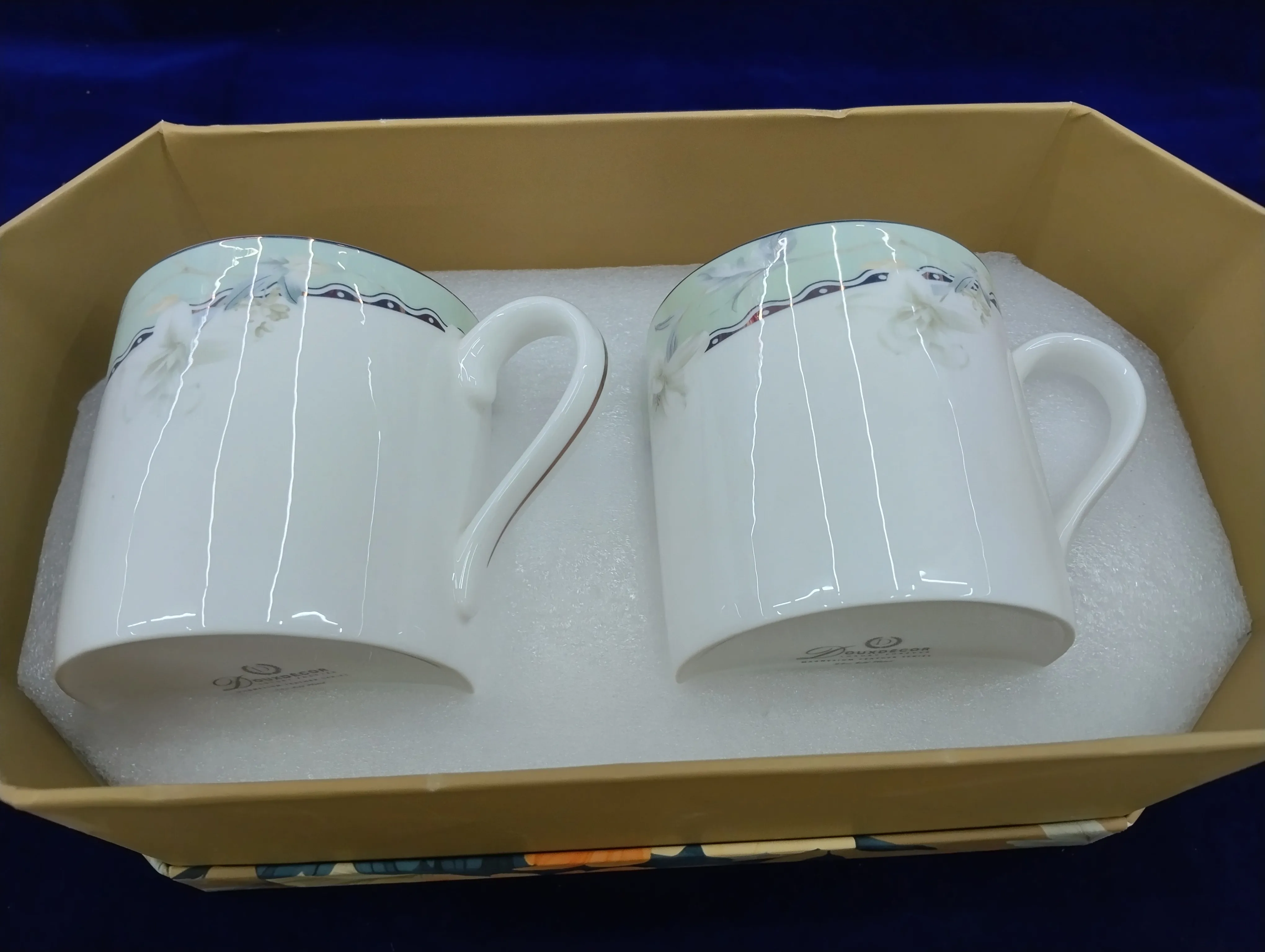 Floral Ceramic Mugs view 2