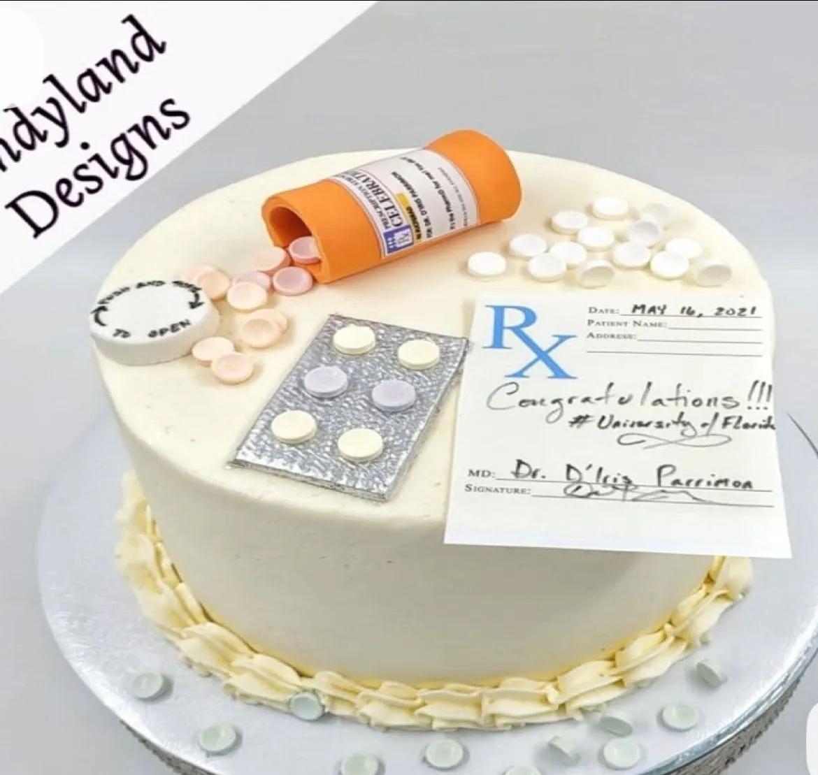 Pharmacist Graduation Cake
