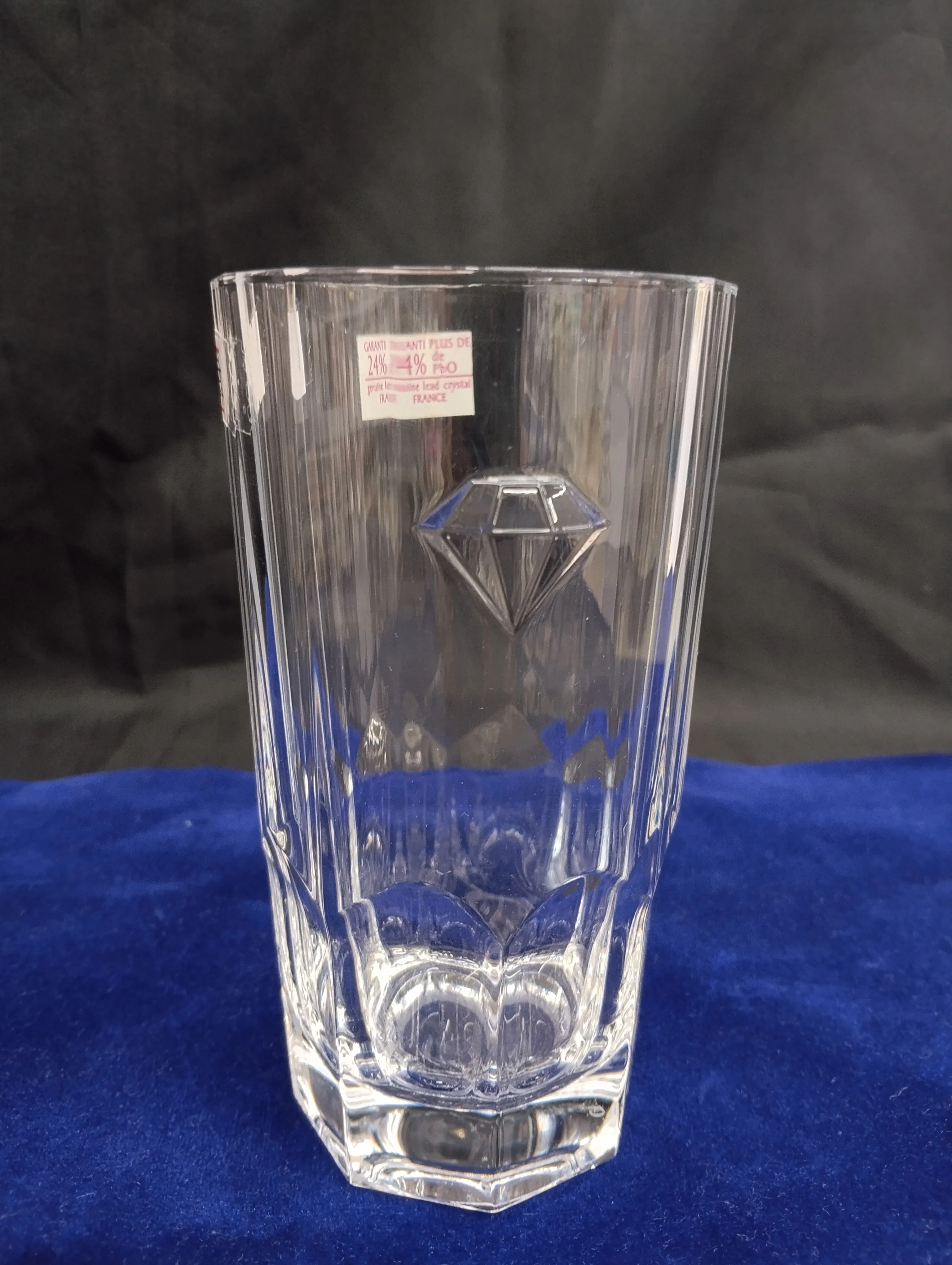 24% Lead Diamond Feature Glasses view 2