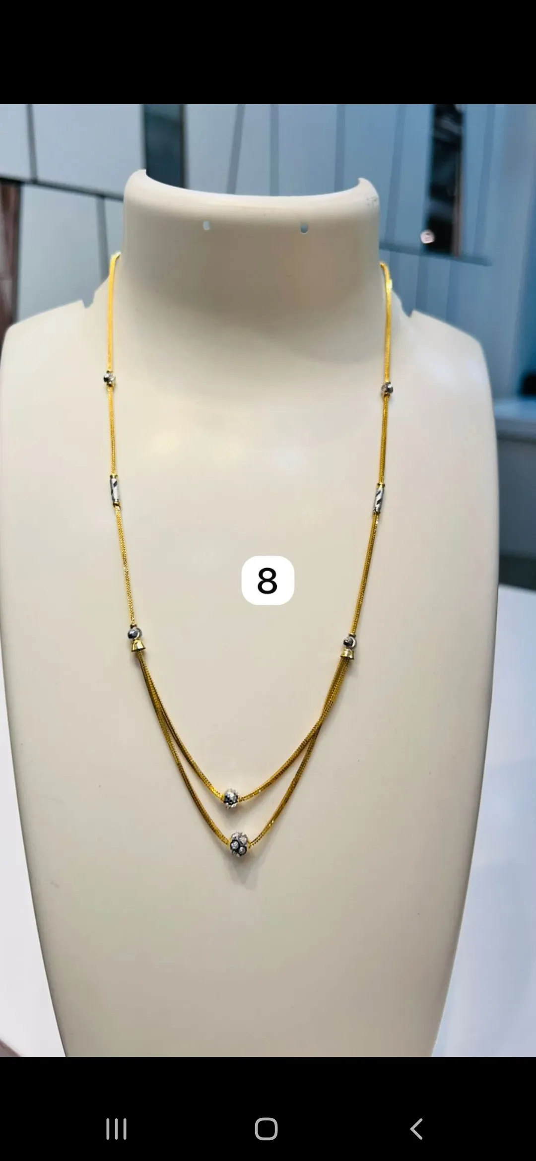 Elegant Gold Necklace view 2