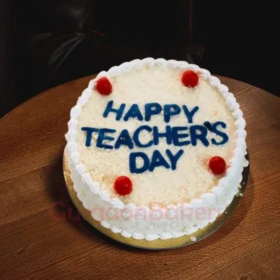 Teachers Day Themed Cake view 3