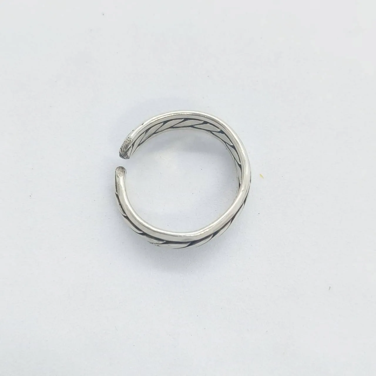 Leaf Pattern Silver Ring- AVSLR-30 view 2